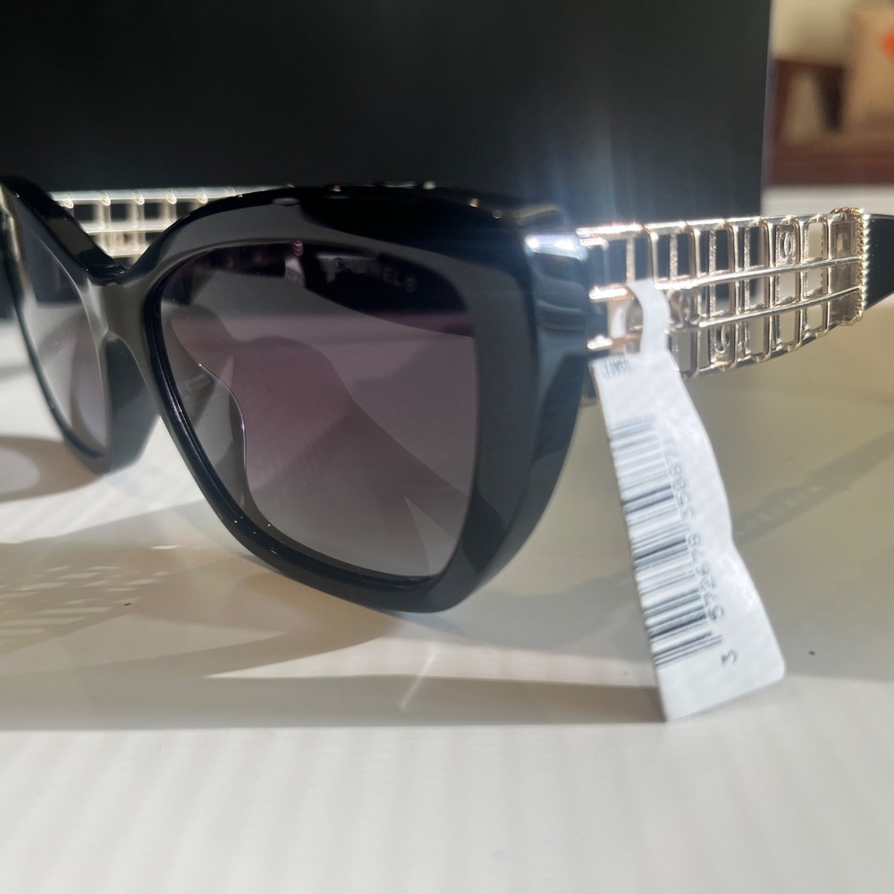 Chanel Sunglasses - Picture 2 of 6